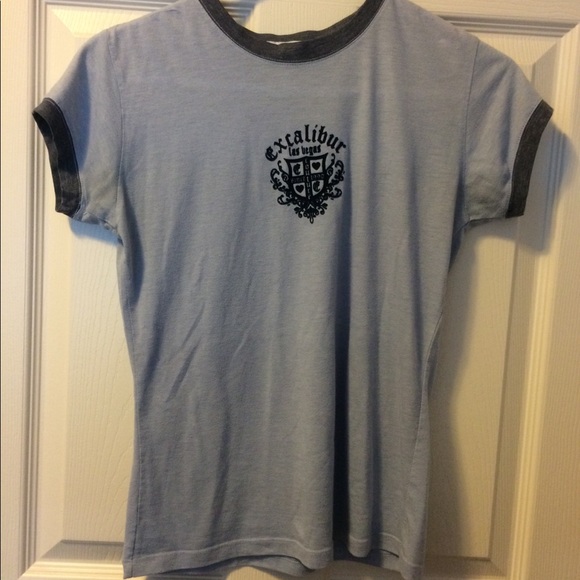 Unisex Excalibur Las Vegas Coat of Arms T-Shirt SM - Picture 2 of 4